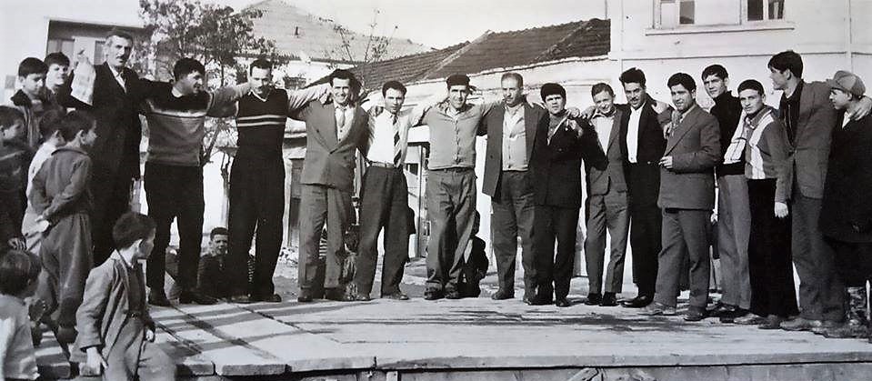 СТАРИ ФОТОГРАФИИ НА КАВАДАРЦИ-ЕЛЕКТРОМОНТЕРИТЕ ОД 1961 ГОДИНА 