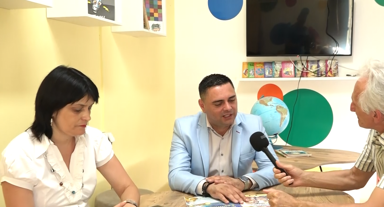 /ВИДЕО/ЈАНЧЕВ НА УВИД НА СРАБОТЕНОТО ВО ООУ,,ТОДЕ Х.ТЕФОВ,,