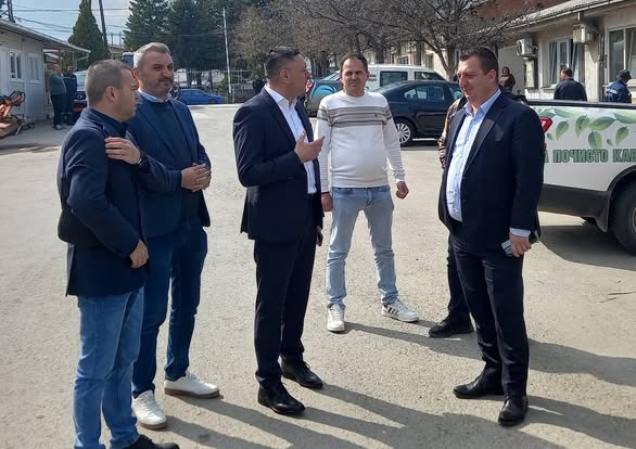 653702928_1345551524260561_1431140947958019626_n